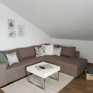 https://ivana-trogir.splithotels.org